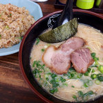 長浜や - 博多ラーメン・バリカタ＋チャーハンセット（750円）
            