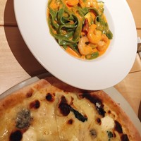 Osteria UVA RARA 横浜 - 