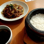 炭火焼肉・韓国料理 KollaBo - 