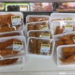 Sanfuresshu Ooi - エビフライ揚げたて！！！コレは買いだ。
                        
                        デカイ揚げたてのエビフライ。
                        
                        大手スーパーのエビフライとはモノが違う。
                        
                        
                        