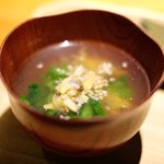 立場割烹 SSAW - 紅白の桜ちらし 1000円 の浅利の雛吸い