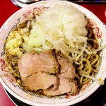 麺でる - 玉ねぎ にんにく マシ