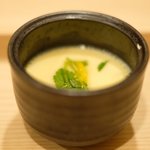 赤坂 すし 秀 - 海鮮丼 1188円 の茶碗蒸し