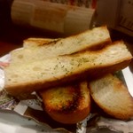 魚屋 うきうきらんらん 三鷹 - 