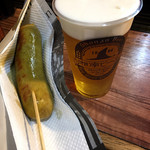 腸詰屋 - 湘南ビールセット1050円お好みのビールとソーセージが選択可。ピルスナー生&カリーソーセージを選択