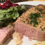 驚愕のボリューム！！！めちゃくちゃ分厚いのにちゃんと火が通っています。