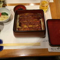 鰻割烹 伊豆栄 本店 - 