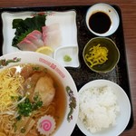 中華そば たけちゃん - サービスランチ