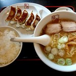 喜多方ラーメン 坂内 - 