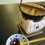 万作 はせがわ - 「せんべい汁」登場。