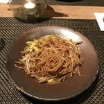 東京チャイニーズ 一凛 - 黄ニラ焼きそば