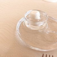 サンセリテ - おしぼり  目の前でお水を差して膨らみます