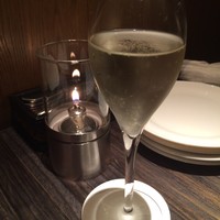 grigio la tavola - 