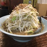 立川マシマシ - ミニラーメン（麺を豆腐に変更）750円（横から）