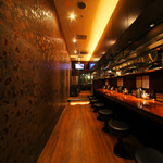 麺匠 慶次  - 開放感溢れる広々空間