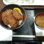 築地銀だこ - タレかつ丼 \550