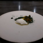 ete - ココナッツのブランマンジェ 甘夏、蓬のアイス添え