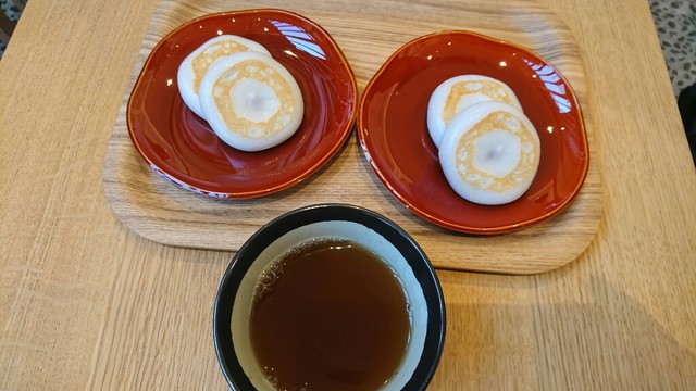 へんば餅 By ひしもち へんばや商店 伊勢市駅前店 伊勢市 和菓子 食べログ