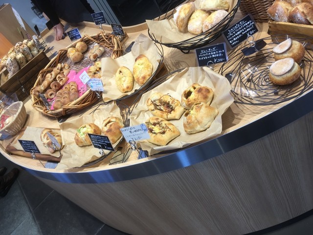 はるこまベーカリー はなれ 音更町その他 パン 食べログ