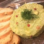 クロッキオ - スモークホタテ蟹とアボカドのタルタル