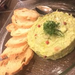 クロッキオ - スモークホタテ蟹とアボカドのタルタル