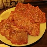 焼肉じょんじょん - コースの序・特選たん＆ロース、ランプ