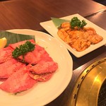 焼肉と牛タンしゃぶしゃぶ　なお - 