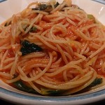 Italian bar Jurio - 小柱と小松菜のトマトソース