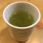 秀 - 温かいお茶