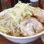 ラーメン二郎 - ラーメン730円「ヤサイとニンニクで」
