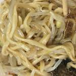 ラーメン二郎 - 麺