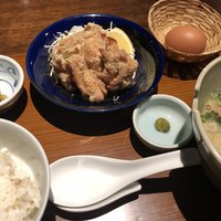 赤坂うまや - 麓どりの唐揚げと豚汁定食 ¥1200-
