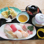 すし定食