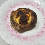 ベーカリー&レストラン 沢村 - クリームチーズノア