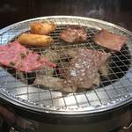 炭火焼肉 やまもと - 