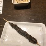 小川の魚 - ヒレ焼き