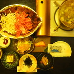 Senju - 飛騨牛の朴葉味噌焼肉
