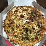 Pizza Hut - にぎやかフレンズ4  Mサイズ  スペシャルクリスピー    税込1220円