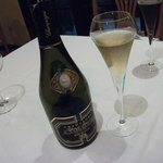 トラットリア・アルベロ - 泡／ダンブロワーズ／シャンパーニュ／１９８３年