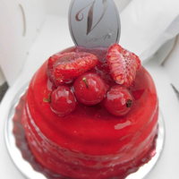 アルコール染みっ染みが好み By ゴンチャロフ 菓子工房ラ ベルージュ 鹿島田店 鹿島田 ケーキ 食べログ