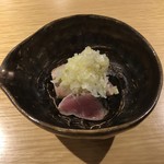 春夏秋冬ざこや - 春カツヲ塩タタキ ねぎレモンソース