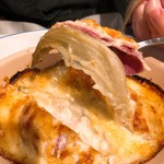 シェ シロ - 自家製ハムとアンディーブのグラタン
