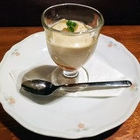 ビストロMER - 突き出し、玉葱のムース