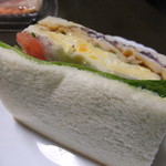 サンドイッチショップ - 国産チキンの照り焼きと玉子(430円+税)