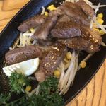 Izakaya Miyagi - おススメの一品。和牛のステーキ1200円