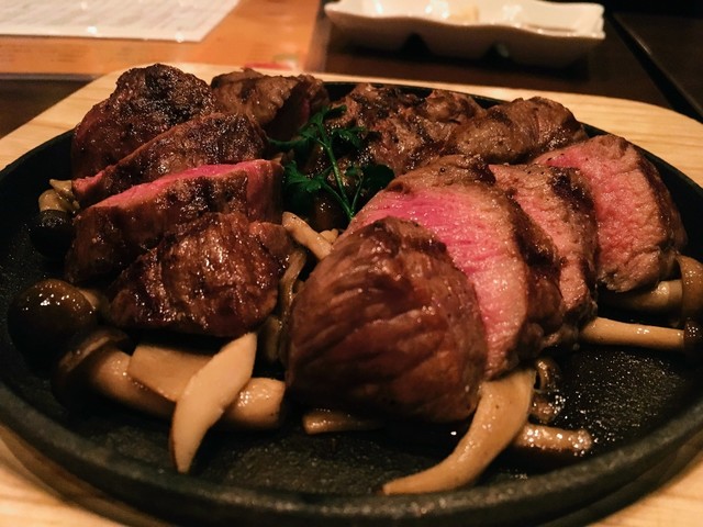 麻布肉バル Ciccio チッチョ 麻布十番 バル バール ネット予約可 食べログ