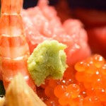 楽座 - わさびのアップ(⌒-⌒; )