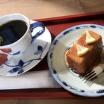 カフェ ビーウエイト - 