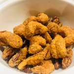 萬的中華 笑龍 - 四川風やみつきナッツ。本当にやみつきになる味。