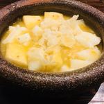 萬的中華 笑龍 - 白身魚の酸辣湯スープ。